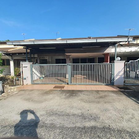 Kuantanbukitsetongkolarea3R2B.Htaa/Town-5Min Only Villa Ngoại thất bức ảnh